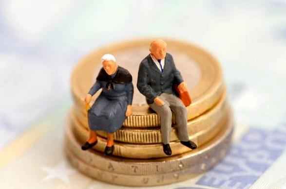 Должен ли пенсионер платить налог с продажи квартиры полученной по наследству