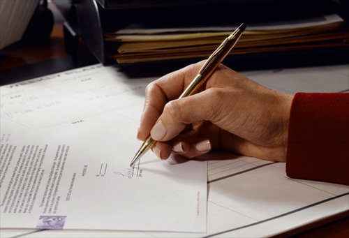 Какие документы нужны для подачи заявления на вступление в наследство